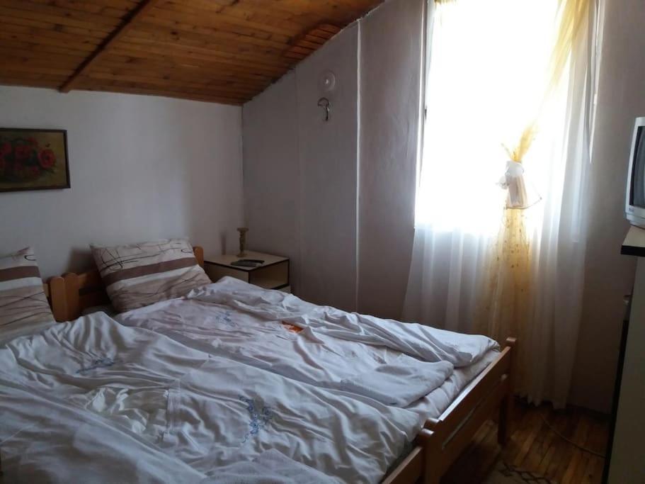 Villa Vrbena Buitenkant foto