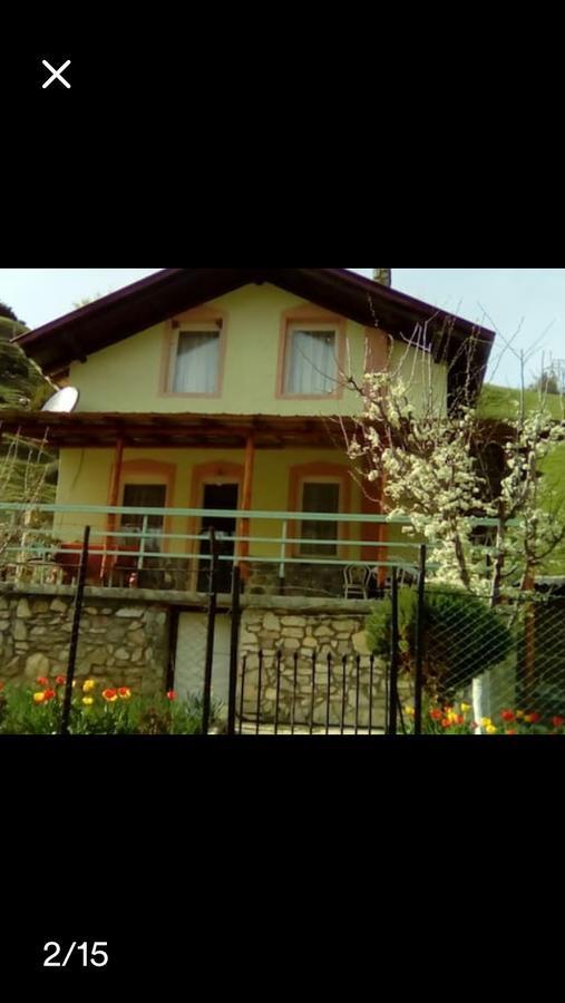Villa Vrbena Buitenkant foto