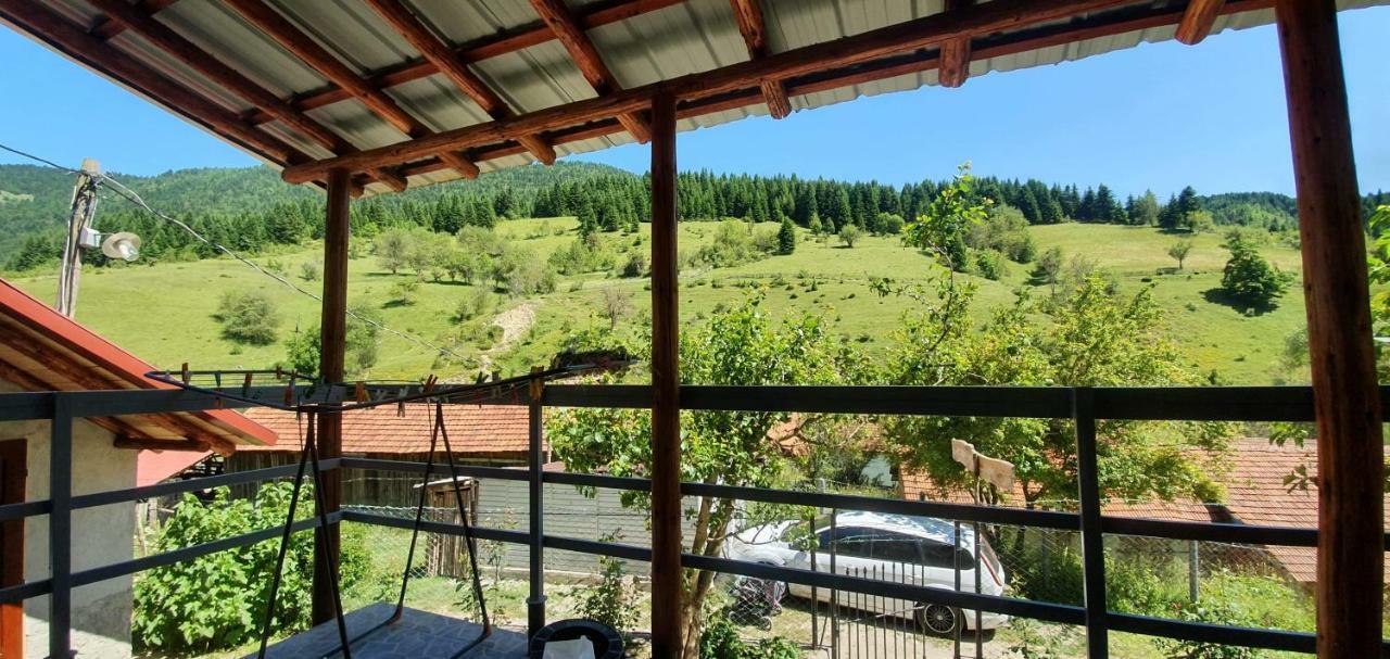 Villa Vrbena Buitenkant foto