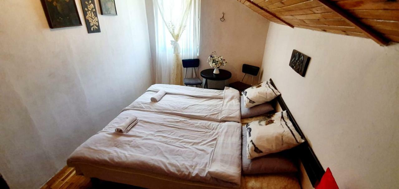 Villa Vrbena Buitenkant foto