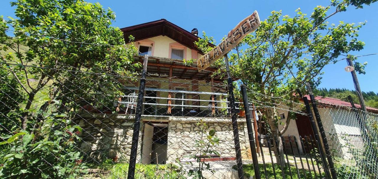 Villa Vrbena Buitenkant foto
