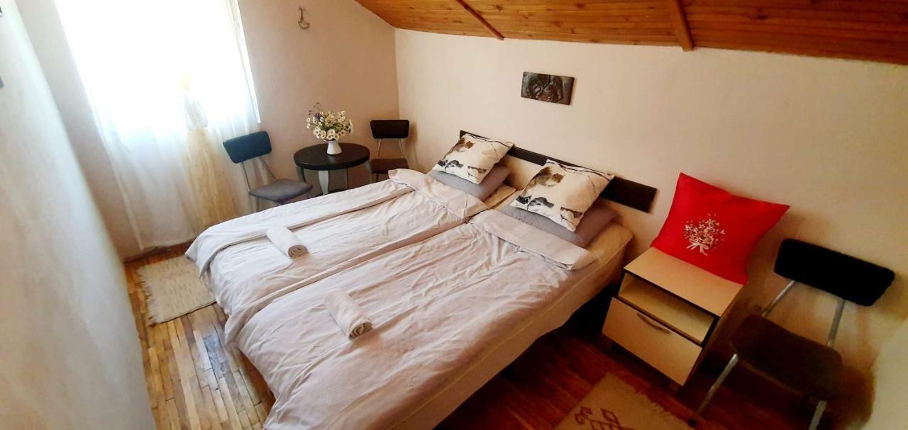 Villa Vrbena Buitenkant foto