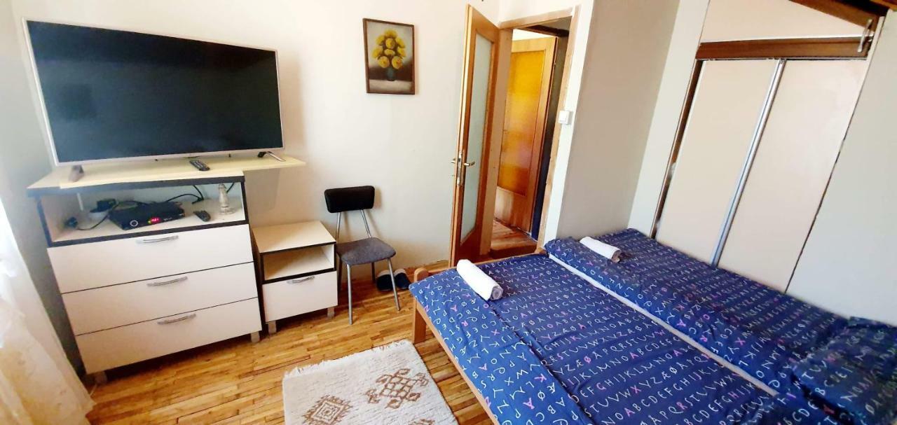Villa Vrbena Buitenkant foto