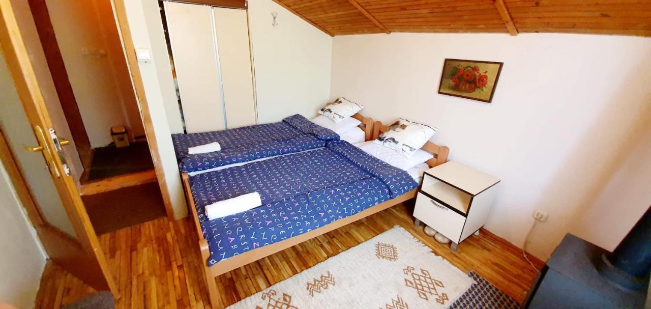 Villa Vrbena Buitenkant foto